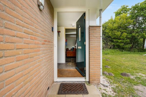 Buitenkant - Landal Vakantiepark, Park Kijkduin, huisje 151 in Den Haag (5)