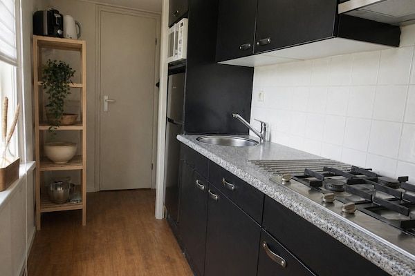 Keuken - Vechtdalchalet de Berk in Rheezerveen (3)