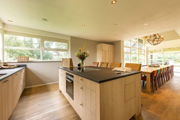 Keuken - Achterhoek Villa met verwarmd zwembad in Aalten (4)