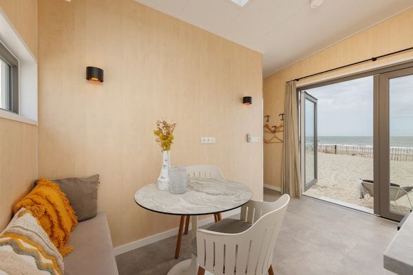 Woonkamer - Strandhuis met gedeeltelijk zeezicht in Zandvoort (2)