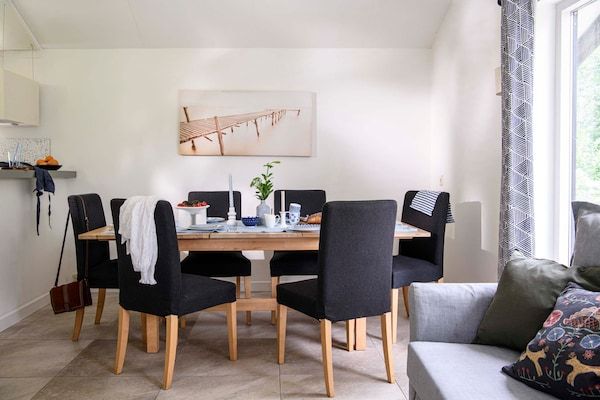 Eetkamer - Bungalow in Loosdrecht in Loosdrecht (2)