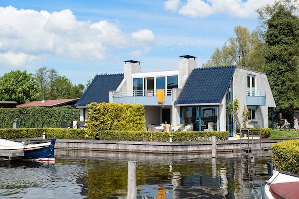 Buitenkant - Vakantiehuis in Loosdrecht met terras in Loosdrecht (1)
