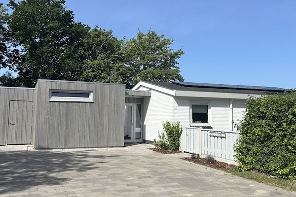 Untagged - Vakantiehuis met 2 slaapkamers in Oostkapelle (1)