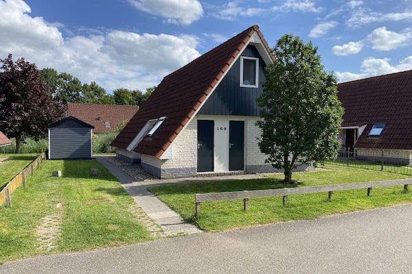 Untagged - Vakantiehuis Grachtblick in Anjum (2)