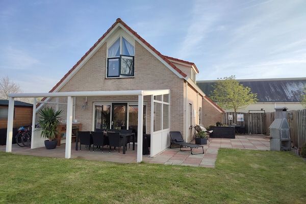 Untagged - Vakantiehuis in Breskens met zwembad in Breskens (2)