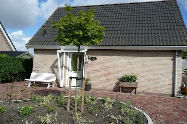 Untagged - Vakantiehuis in Ouddorp met zwembad in Ouddorp (1)