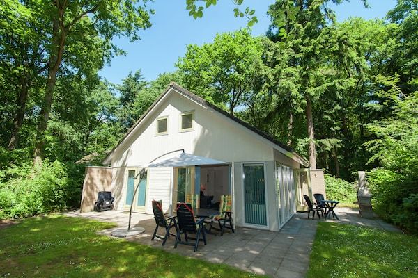 Buitenkant - Vakantiehuis in Oudemirdum bij Friese Meren in Oudemirdum (1)