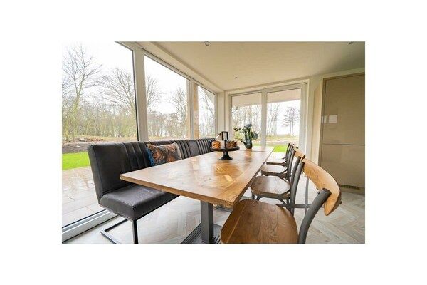Untagged - Villa in Nunspeet met terras en wifi. in Nunspeet (5)