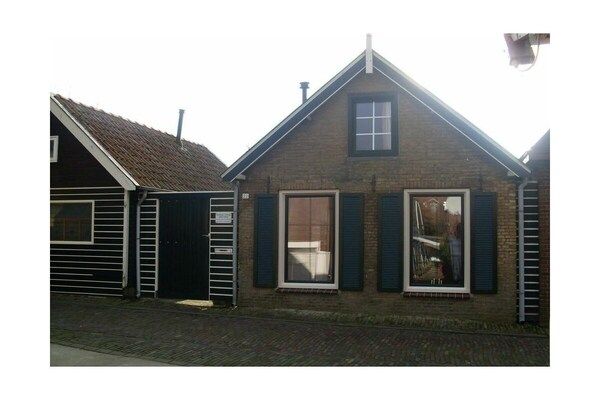 Untagged - Vakantiehuis in Stavoren met zwembad in Stavoren (3)