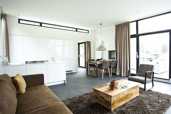 Untagged - Kubus Maximaal 4 in Halfweg (2)