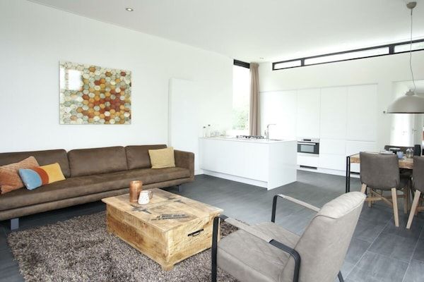 Untagged - Kubus Maximaal 4 in Halfweg (5)