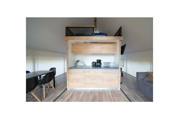 Untagged - Glampingtent Luxe 6 in Otterlo (2)