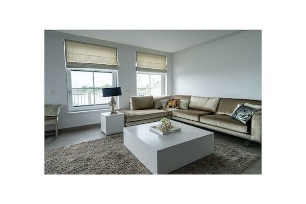 Untagged - Zuiderzee Luxe 6 in Uitdam (2)