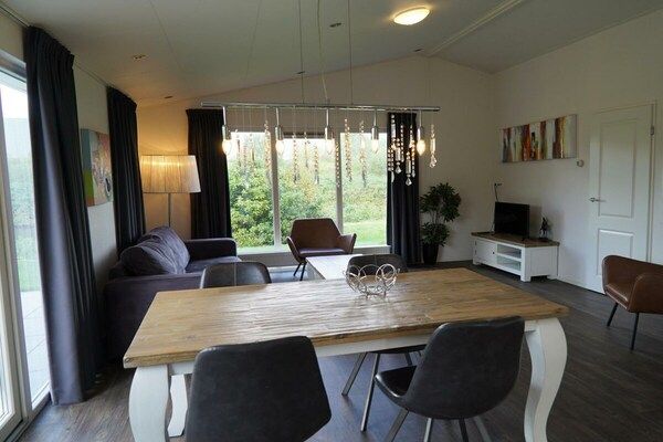 Untagged - Vakantiehuis in Halfweg met terras in Halfweg (4)
