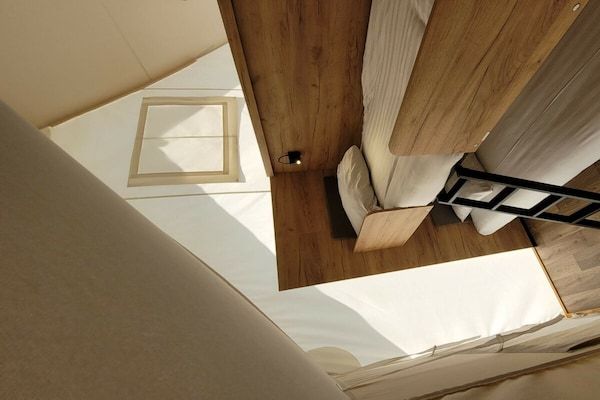 Untagged - Glampingtent Luxe 6 in Berg En Terblijt (4)