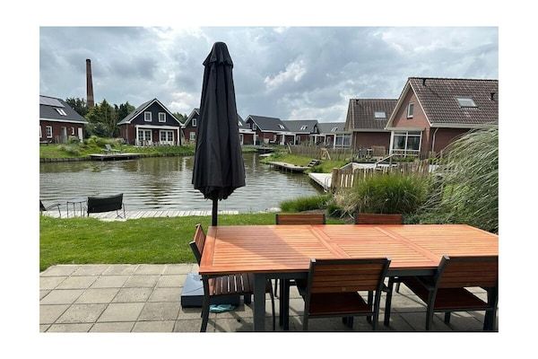 Untagged - Villa in Medemblik met terras en wifi. in Medemblik (1)