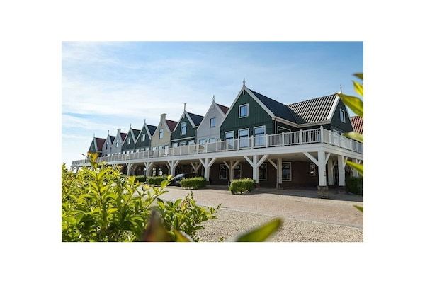 Untagged - Vakantiehuis in Uitdam met balkon en wifi. in Uitdam (1)