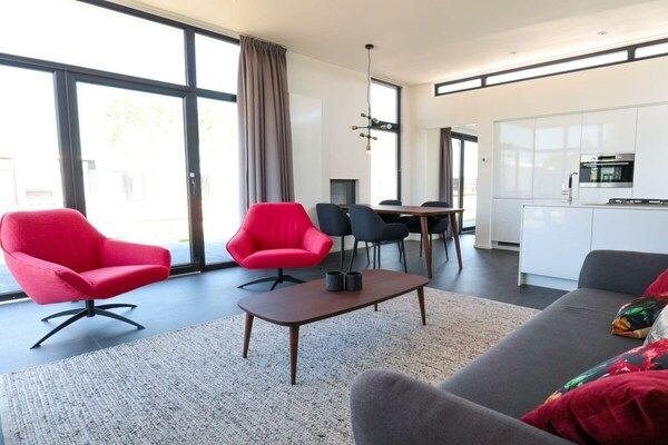 Untagged - Cube Exclusief 4 in Nieuwvliet (3)
