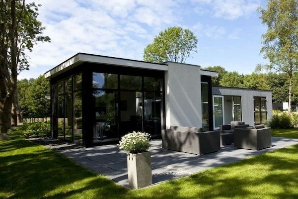 Untagged - Cube Exclusief 4 in Halfweg (1)