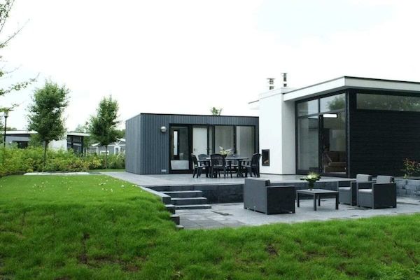 Untagged - Vakantiehuis in Halfweg met terras in Halfweg (1)
