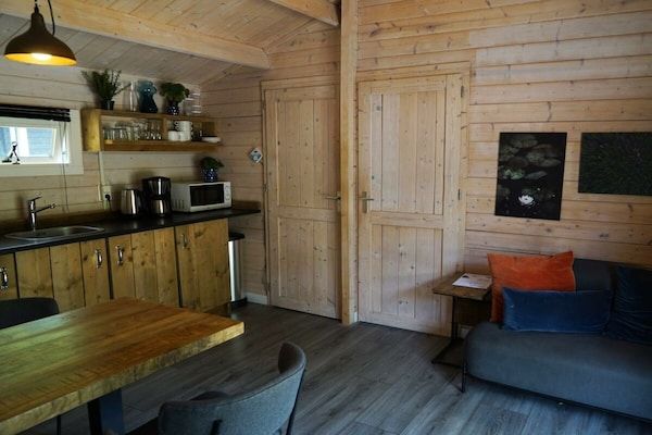 Untagged - Vakantiehuis in ruïne met terras in Ruinen (3)