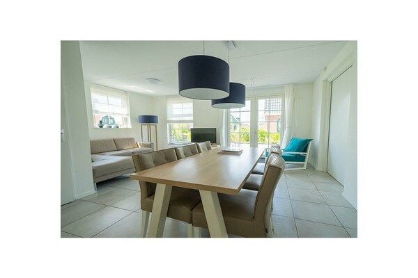 Untagged - Munt geschacked 12 in Uitdam (2)