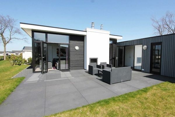 Untagged - Vakantiehuis in Halfweg met terras in Halfweg (1)