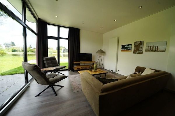 Untagged - Vakantiehuis in Halfweg met terras in Halfweg (3)
