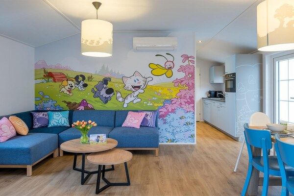 Woonkamer - Familie vakantiehuis op resort in Hoogerheide in Hoogerheide (2)