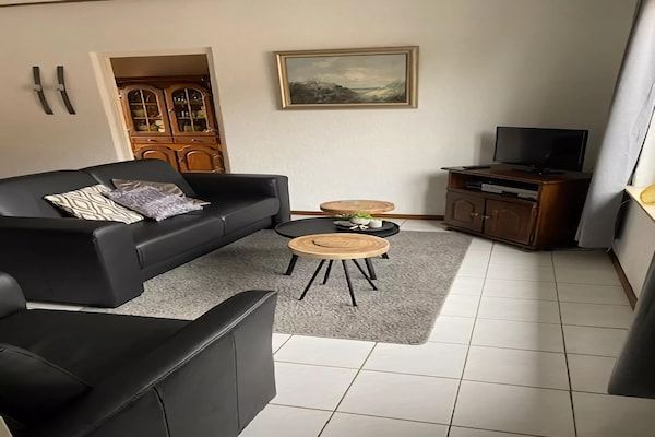 Woonkamer - Vakantiehuis in Margraten bij Maastricht in Margraten (2)