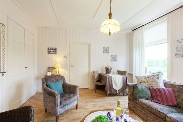 Eetkamer - recreatief toevluchtsoord met kustnatuur in Wemeldinge (4)