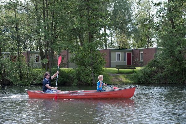 Park - Bungalow in groene omgeving Nederland in Arcen (5)