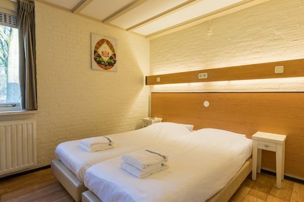 Slaapkamer - Bungalow in groene omgeving Nederland in Arcen (3)