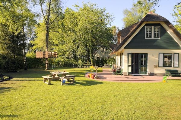 Buitenkant - Vakantiehuis in Heeten bij Bos in Heeten (1)