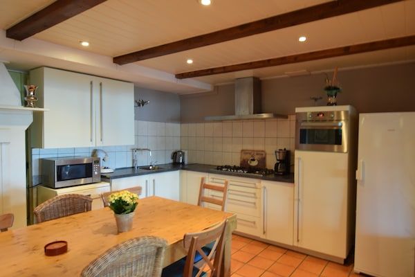 Keuken - Boerderij in Oosterwijk bij de Linge in Leerdam (4)