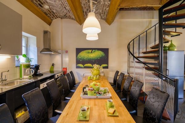 Eetkamer - Groepsretraite in Mesch in Mesch-Eijsden (4)