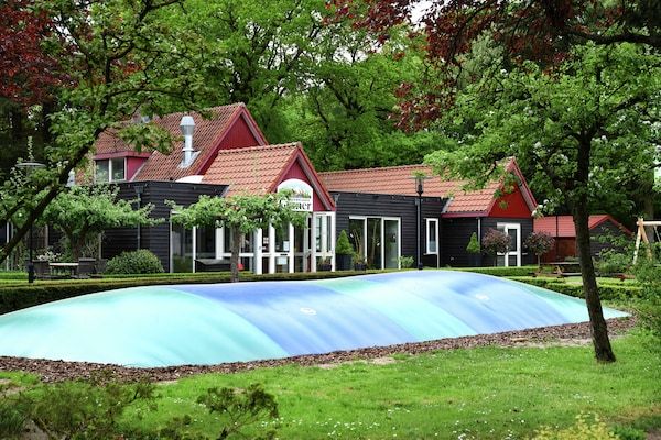 HallReception - Chalet in Nederland bij Bos en Water in Dalfsen (3)