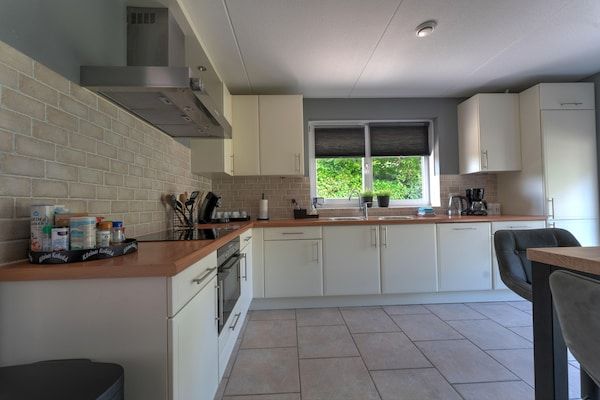Keuken - Villa in Zeewolde bij Horsterwold in Zeewolde (4)