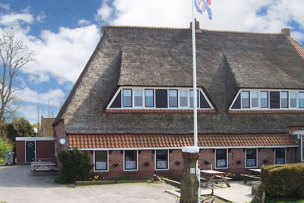 Buitenkant - Boerderij in Holwerd bij de Zee in Holwerd (5)