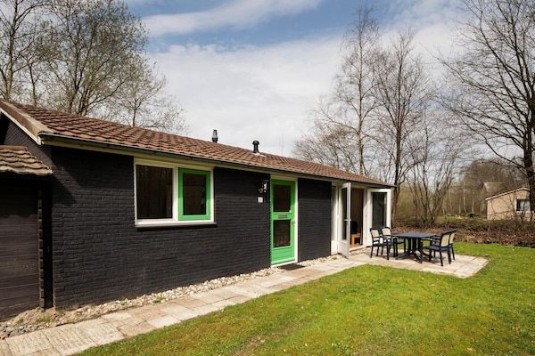 Buitenkant - Chique verblijf bij de heidevelden in Ruinen (3)
