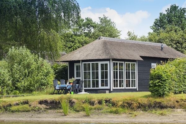 Buitenkant - Ontspannend chaletverblijf in Hoge Hexel (1)