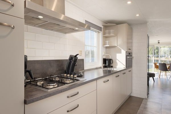 Keuken - Luxe Chalet met Sauna in Hoge Hexel (4)