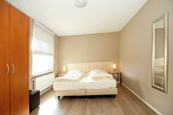 Slaapkamer - Ontspannende natuurontsnapping in Heel (5)