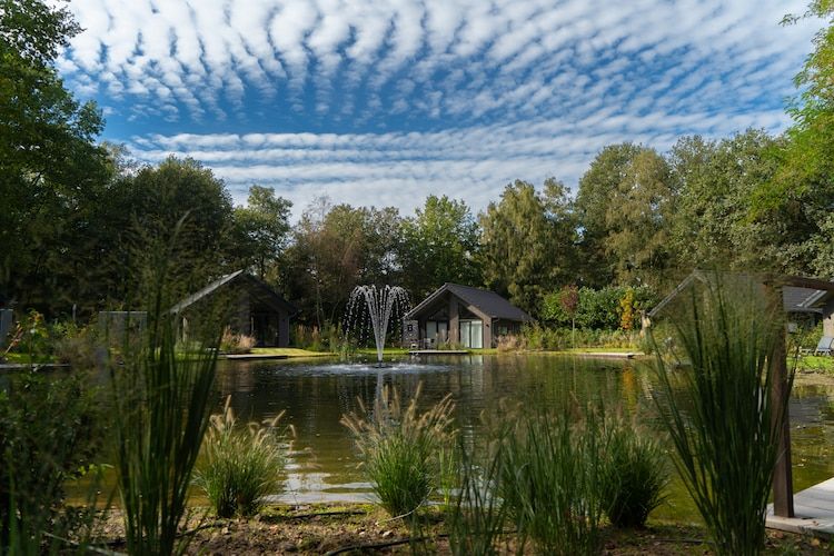 Parkfaciliteiten bij Vakantiepark Latour 4 in Oirschot